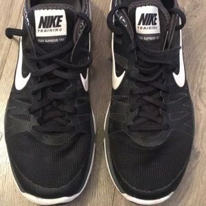 Nike Flex Supreme TR3